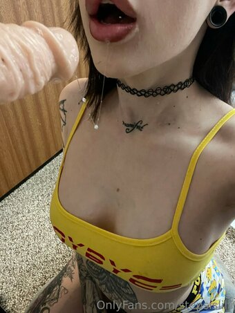 stepsislilli Nude Leaks Photo 4