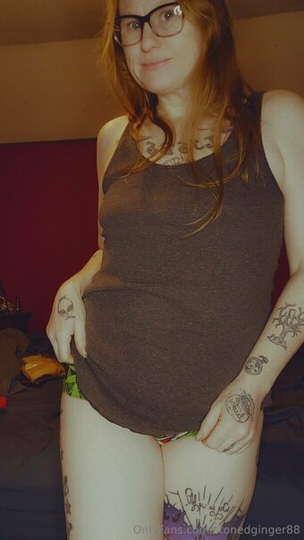 stonedginger88 Nude Leaks Photo 3