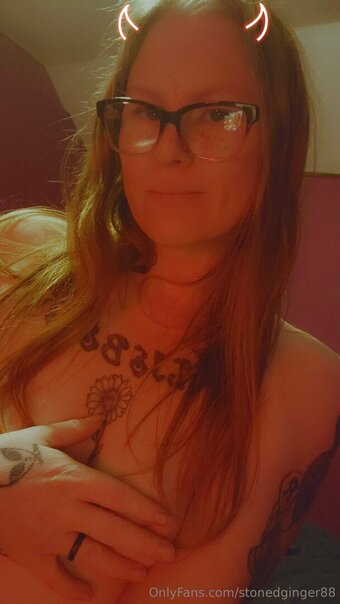 stonedginger88 Nude Leaks Photo 13