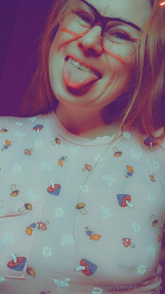 stonedginger88 Nude Leaks Photo 21