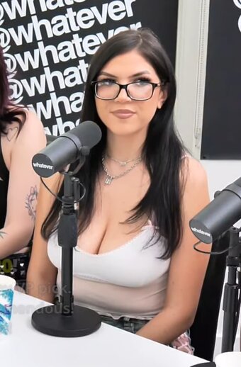 Straighterade_ / Erin / blondedestroyer / straighterade Nude Leaks OnlyFans Photo 4