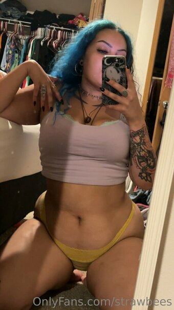 strawbees Nude Leaks Photo 5