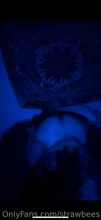 strawbees Nude Leaks Photo 11