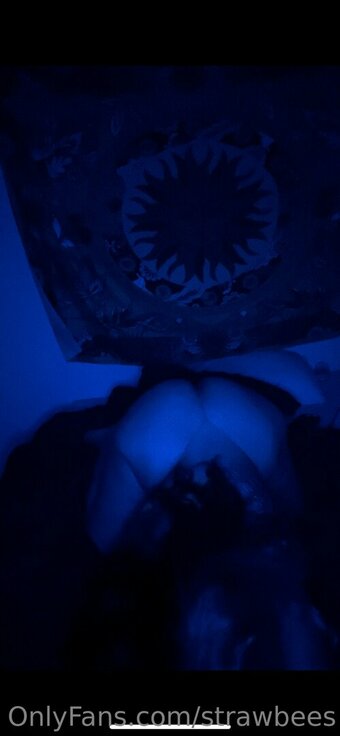 strawbees Nude Leaks Photo 12