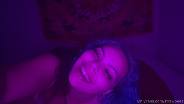 strawbees Nude Leaks Photo 15