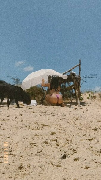 Strawbitty / Strawbbitty / chillwitab Nude Leaks OnlyFans Photo 5