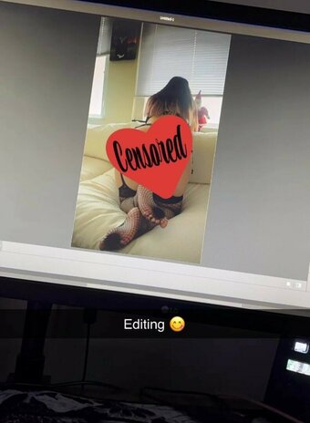 Strawbre / _strawbre_ / pinkstrawberryrose / spicy_strawbre Nude Leaks OnlyFans Photo 10