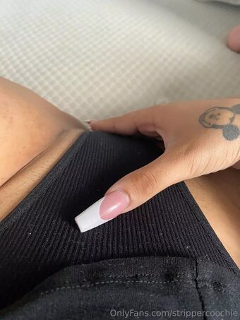 StripperCoochie Nude Leaks Photo 5