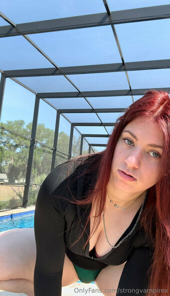 strongvampirex Nude Leaks Photo 12