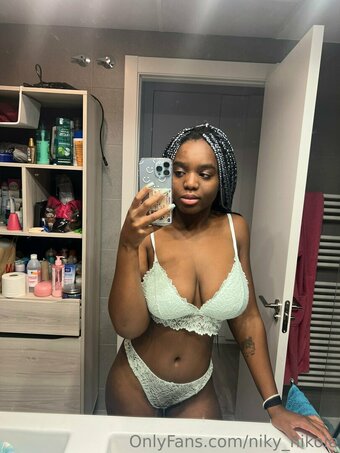 Studyniky / studyniky_1 Nude Leaks OnlyFans Photo 12