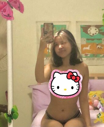 stuffdanimllvr / _ashleymayer_ / wrappedindesire Nude Leaks OnlyFans Photo 4