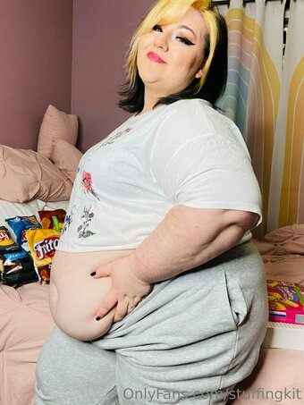 stuffingkit Nude Leaks Photo 1