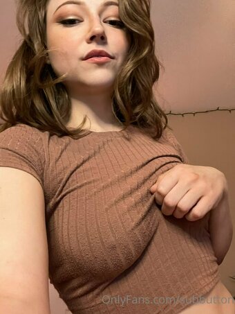 subbutton Nude Leaks Photo 20