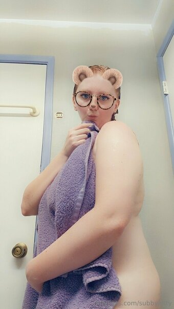 subbykitty Nude Leaks Photo 18