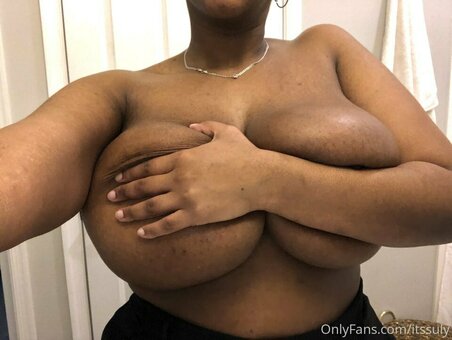 Suly / itssuly / suly11 Nude Leaks OnlyFans Photo 10