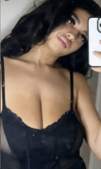SummerT / _ssummer / summertee23 / summerwalker Nude Leaks OnlyFans Photo 10
