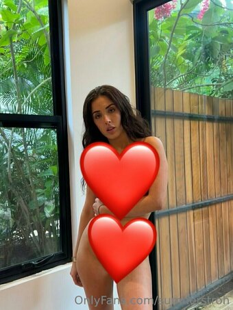 sumnerstroh Nude Leaks Photo 12