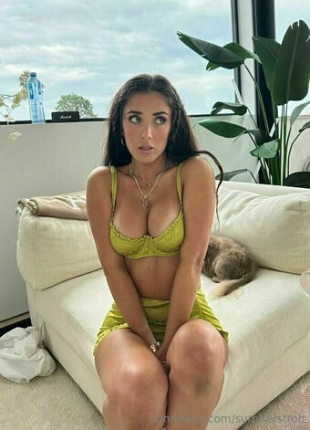 sumnerstroh Nude Leaks Photo 21