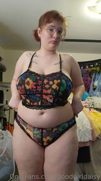sunnipup Nude Leaks Photo 7