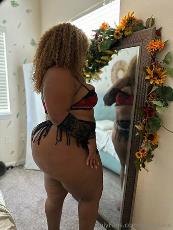 sunnylane Nude Leaks Photo 2