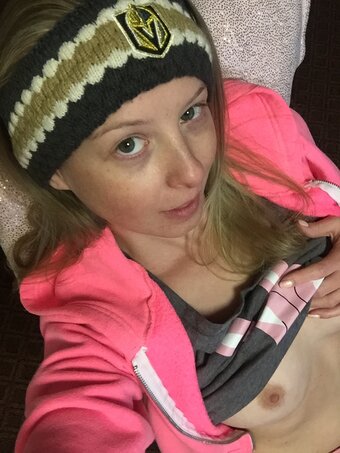 sunnylanefree Nude Leaks Photo 4