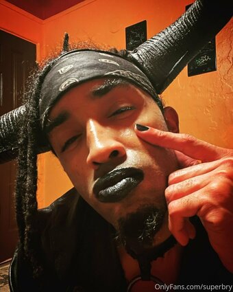 superbry Nude Leaks Photo 2