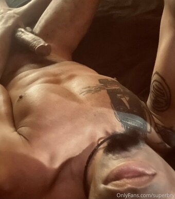 superbry Nude Leaks Photo 14