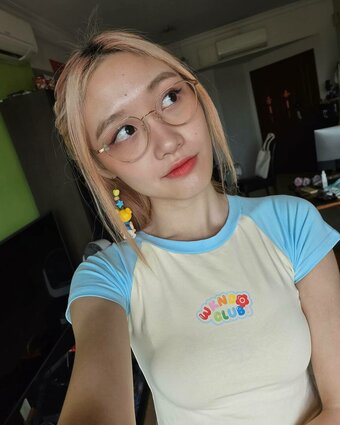 supercatkei / deniseteojiaqi Nude Leaks Photo 4