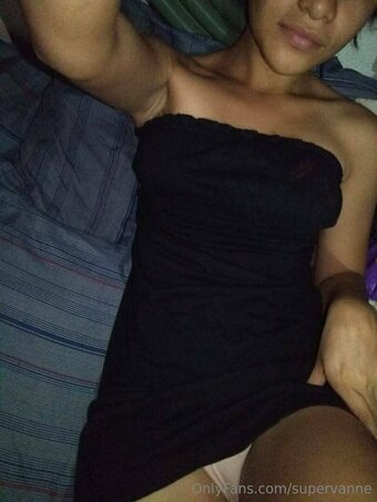 supervanne Nude Leaks Photo 13