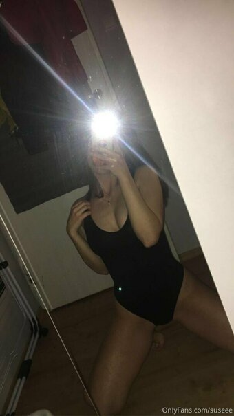 suseee Nude Leaks Photo 3