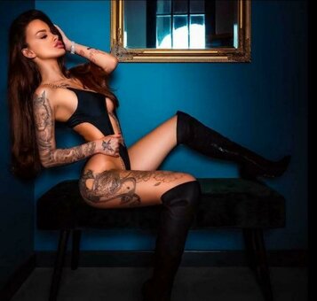 Suzanitta / mvradova Nude Leaks OnlyFans Photo 1