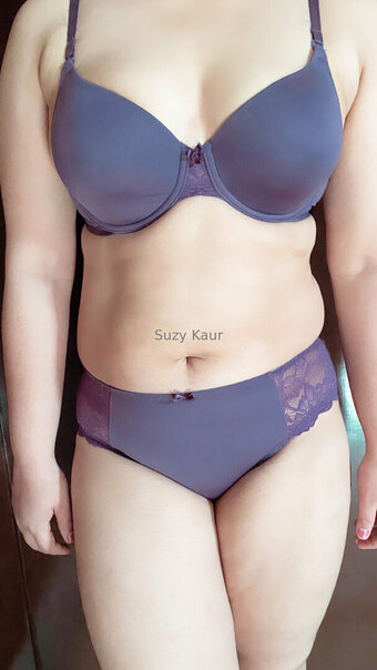 suzykaur Nude Leaks Photo 10