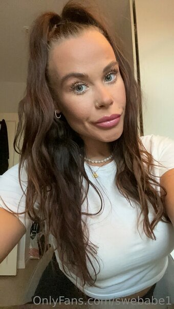 SweBabe1 / Swedishgirl Nathaliee / scheb1 Nude Leaks OnlyFans Photo 25