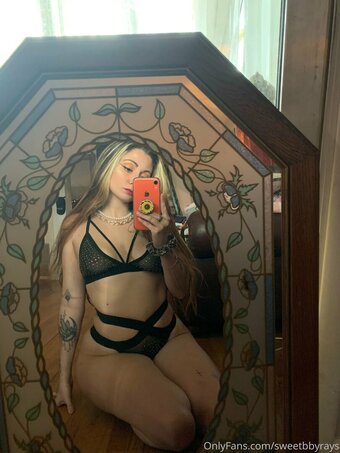 sweeetbbyrays Nude Leaks Photo 13