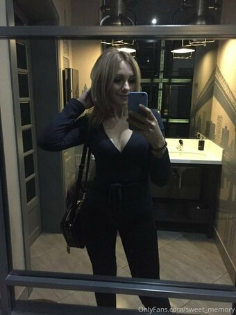 sweet_memory Nude Leaks Photo 2