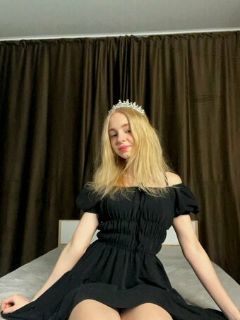 Sweete_Sofia / sweetsofia420 Nude Leaks OnlyFans Photo 4