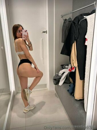 sweetie_sofia Nude Leaks Photo 25