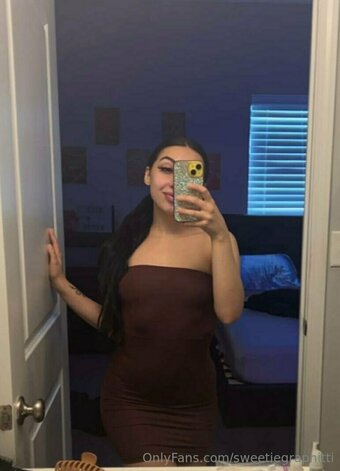 sweetiegraphitti / sweetiegraffitiparty Nude Leaks OnlyFans Photo 17