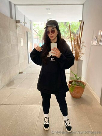 switchtease Nude Leaks Photo 5