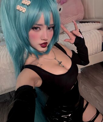 sylviedh / sylvieedh Nude Leaks Photo 7