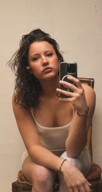 Taabzzi Nude Leaks Photo 10