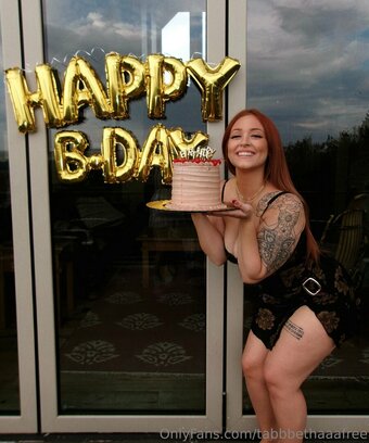 tabbbethaaafree Nude Leaks Photo 7