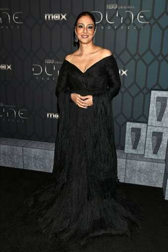 Tabu / ActressTabu / https: / tabutiful Nude Leaks Photo 3