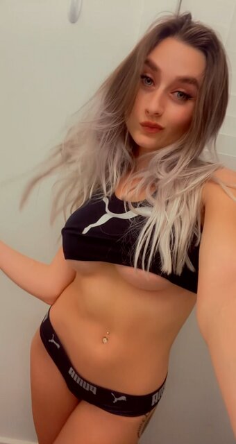 tajm1 / Trinity Nude Leaks Photo 4