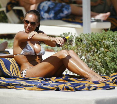 Tamara Ecclestone / tamaraecclestoneofficial Nude Leaks Photo 11