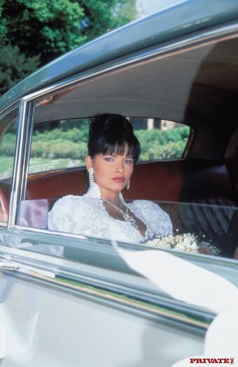 Tania Russof Nude Leaks Photo 28