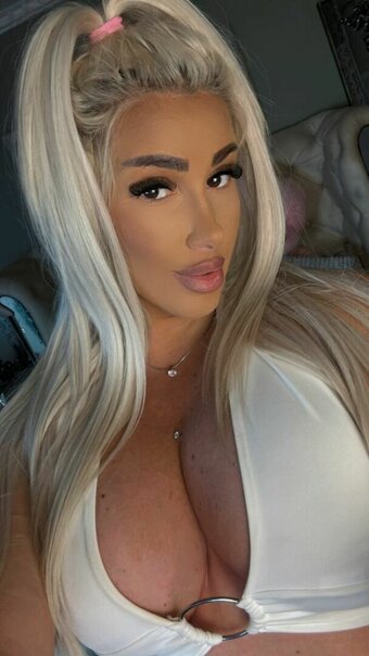 Tanyamonro Nude Leaks Photo 10