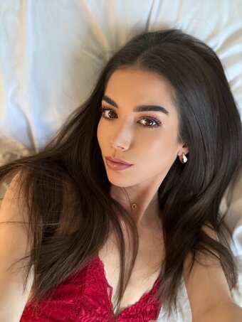 tara_tiny Nude Leaks Photo 2