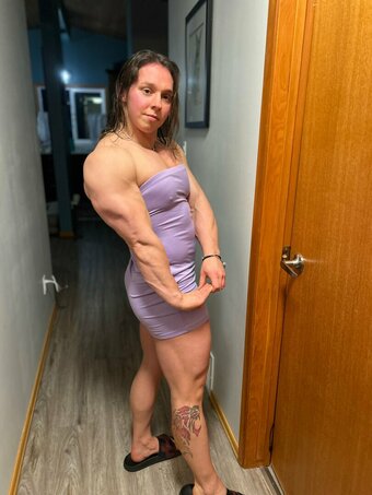 taragreenwebber Nude Leaks Photo 7