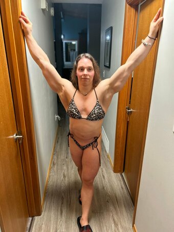 taragreenwebber Nude Leaks Photo 9